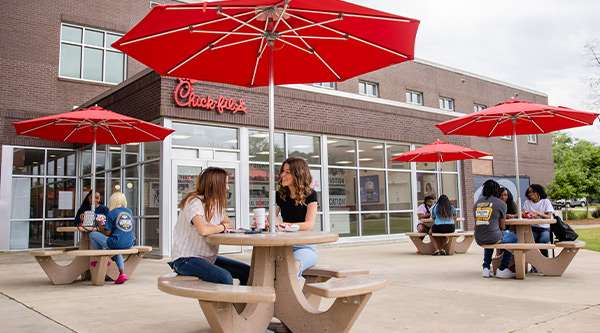 Students eating Chik-fil-A