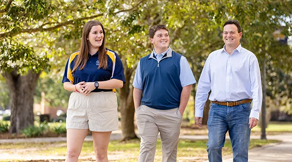 Admissions Counselor giving a tour of campus