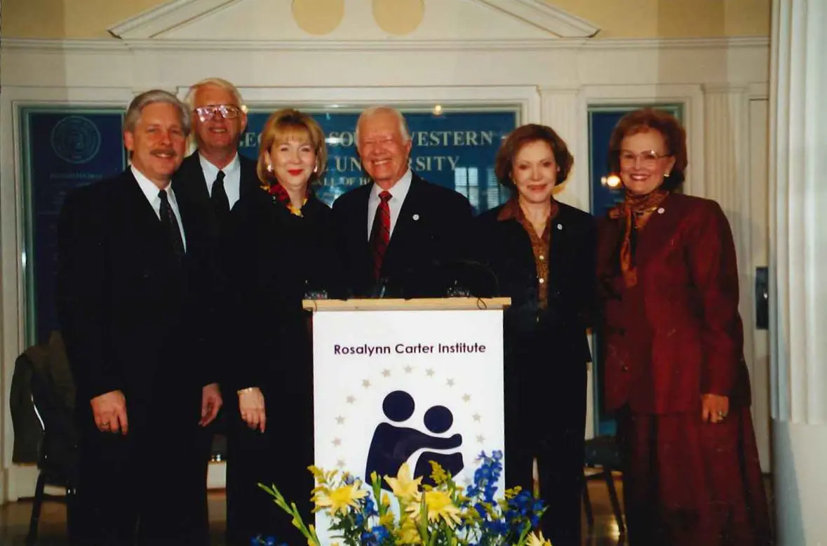 Jimmy Carter announces $370,000 donation from his Nobel Peace Prize earnings to the Rosalynn Carter Institute. (2003)