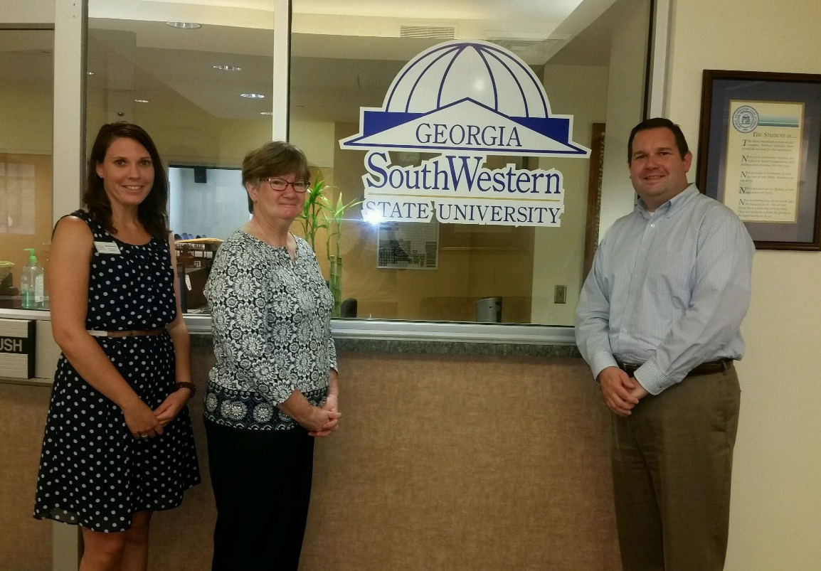 Staff Senate members