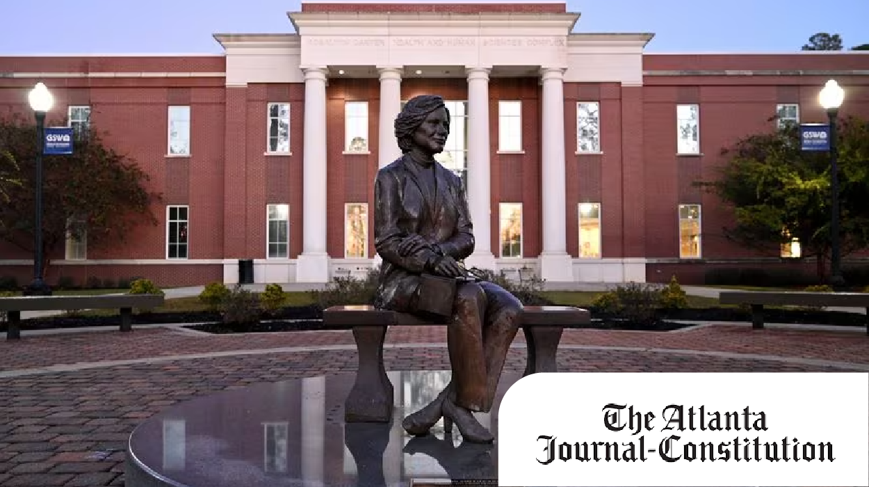 Statue of Rosalynn Carter