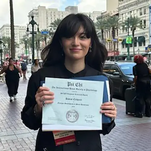 Hanae holds a certificate