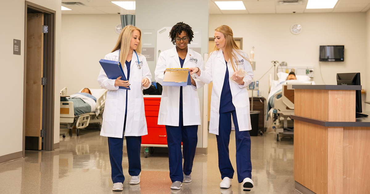 Nursing students in simulation lab