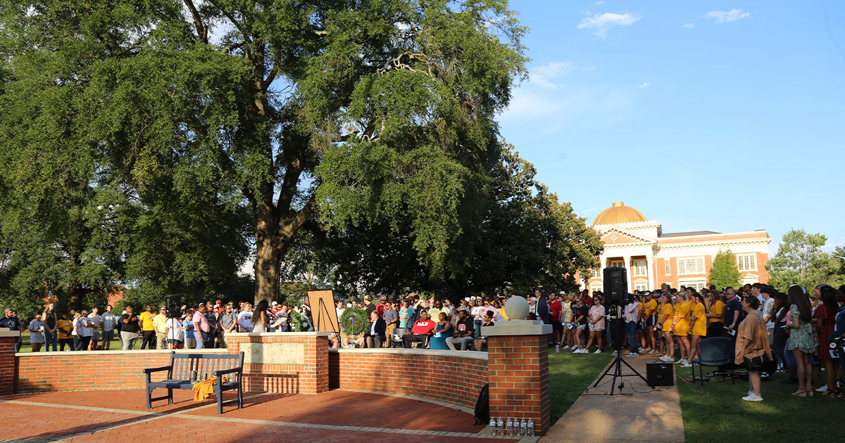 Students gather in Presidential Plaza to commemorate Jamal Floyd