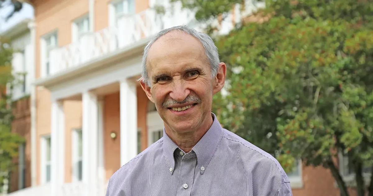 headshot of Alexander Yemelyanov