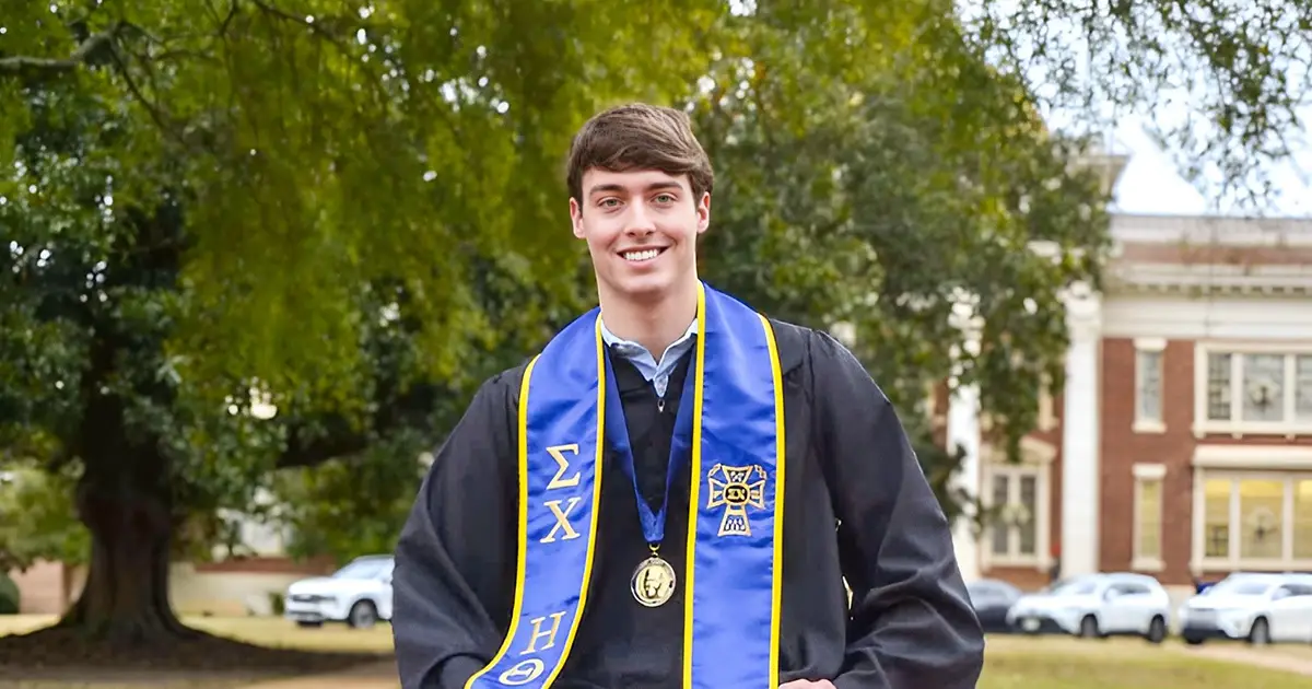 Boone Prince graduation photo