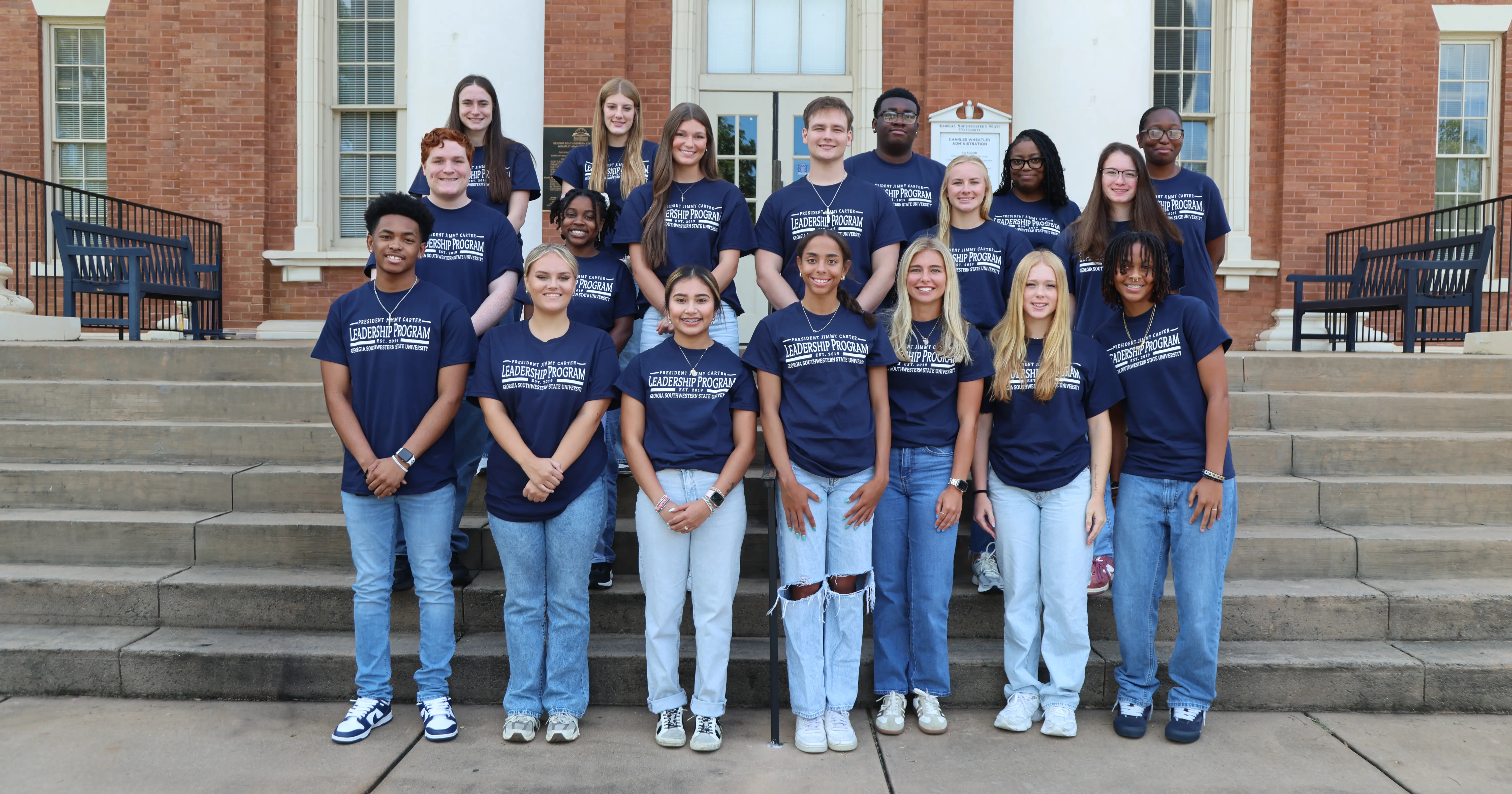 Leadership students pose in group
